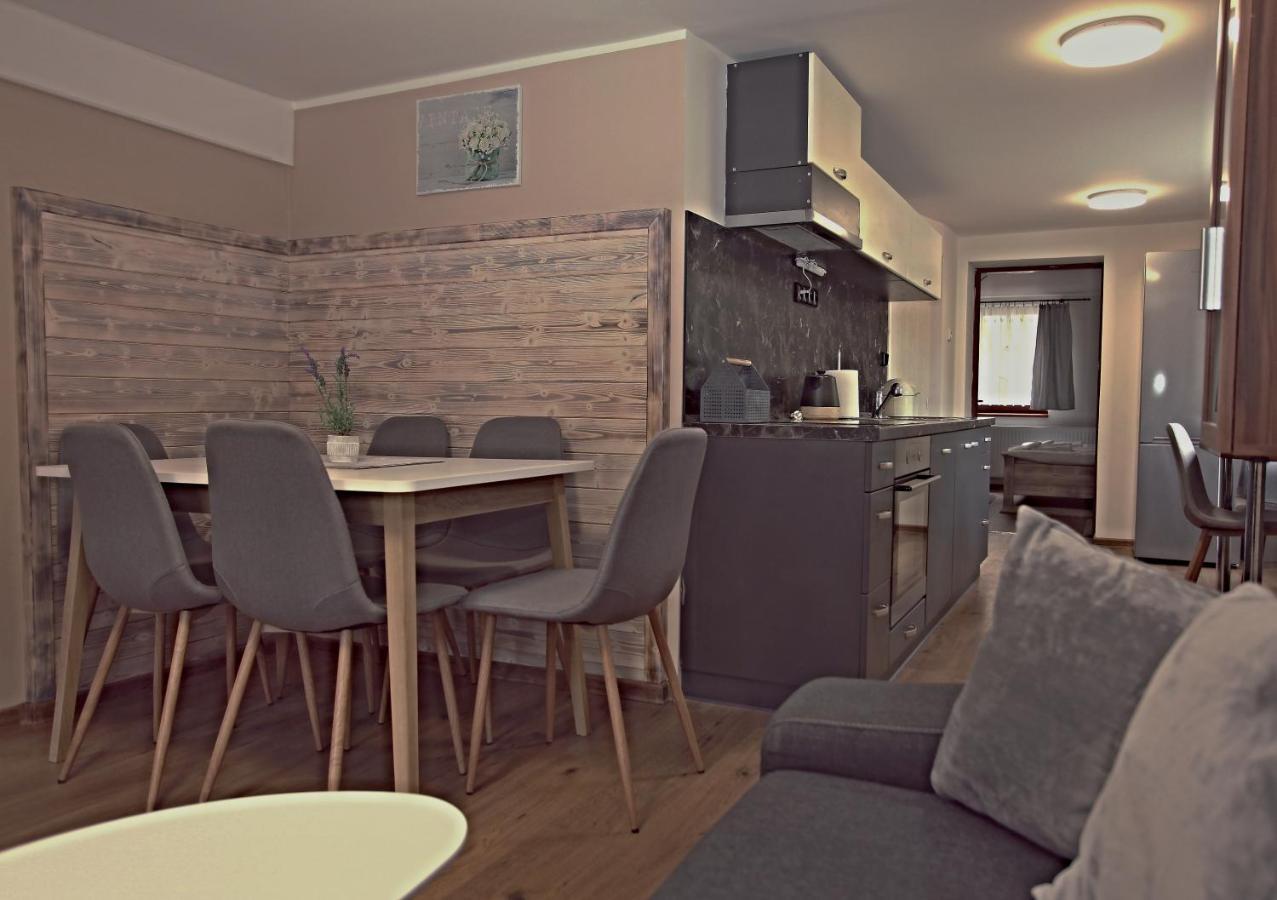Ubytovani Pod Rozhlednou Velké Karlovice Exterior foto